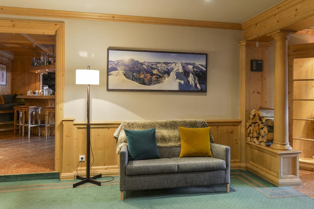 Alpenhotel Valluga Zürs Εξωτερικό φωτογραφία