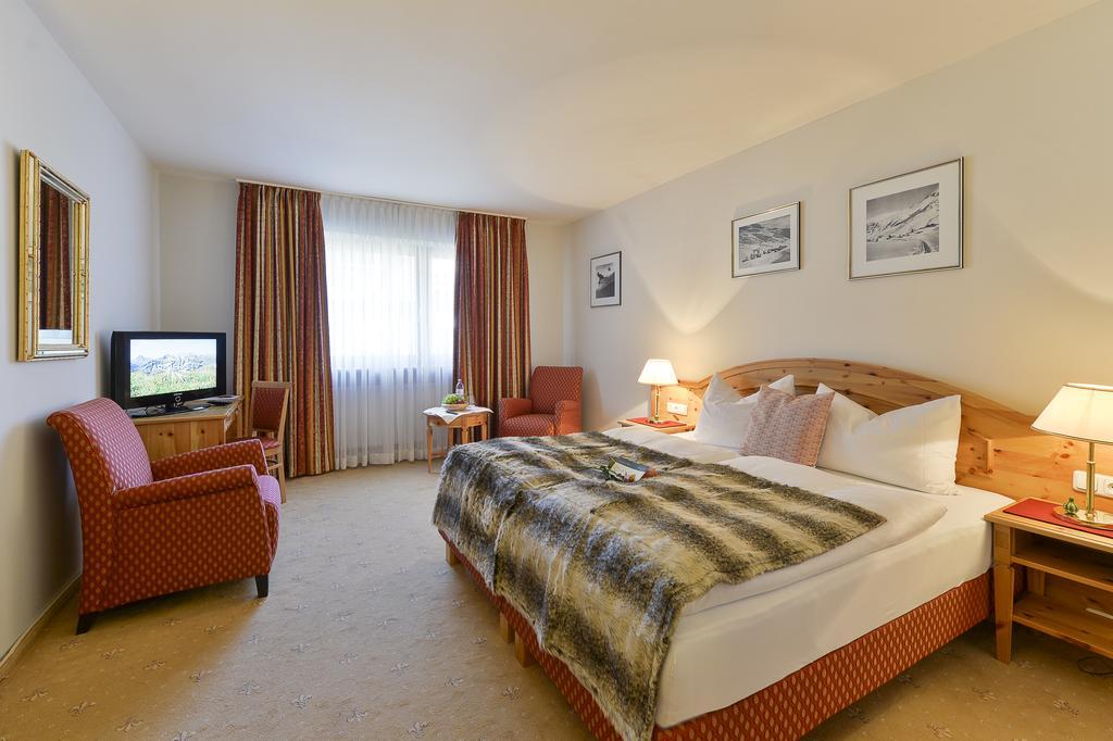 Alpenhotel Valluga Zürs Εξωτερικό φωτογραφία